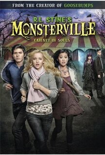 Фильм Монстервилль (2015)