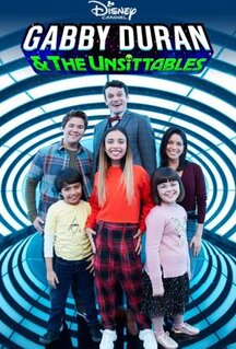 Сериал Габби Дюран: Няня инопланетян (2019)